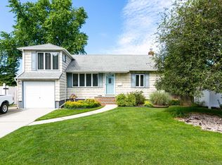 644 Greenman Ct, Seaford, NY 11783