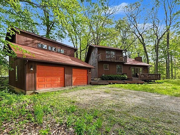 3rd image of 9089 Willow Rd