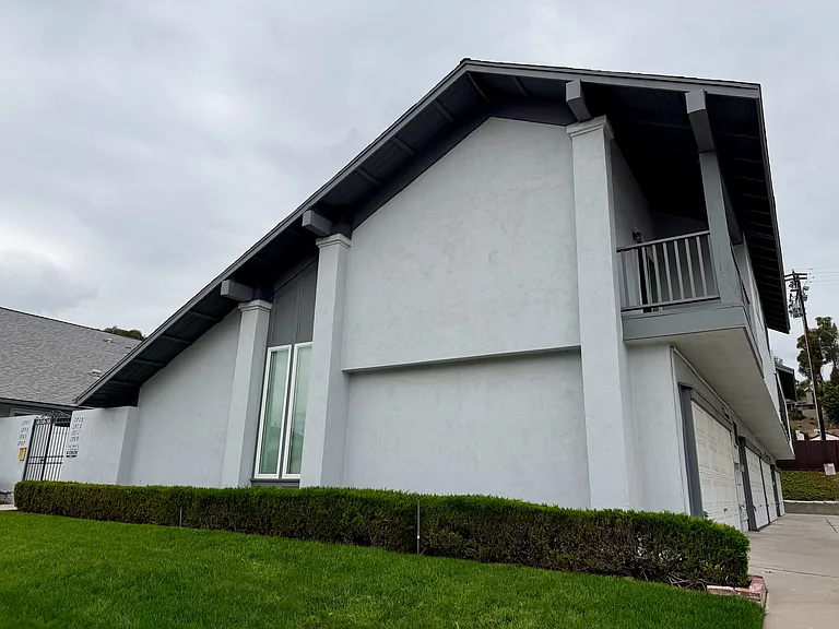1715 Firvale Ave — Photo 13
