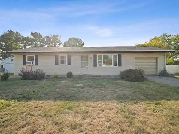 10902 Jane Ln, Bloomington, IL 61705