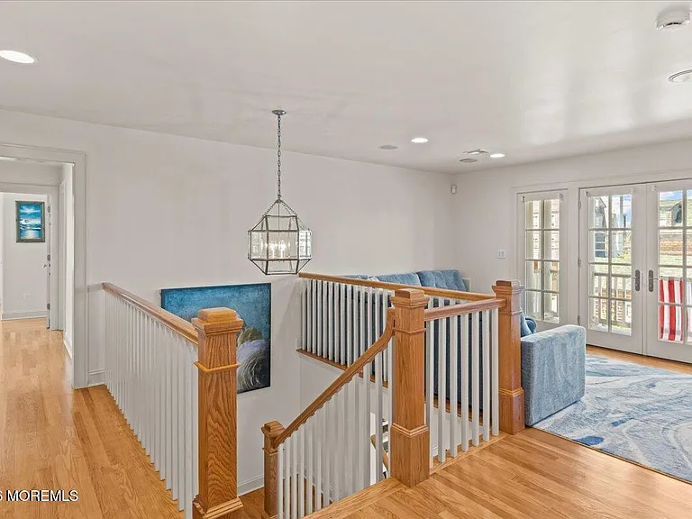 1043 Barnegat Ln — Photo 27