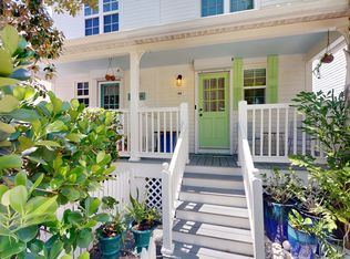 48 Merganser Ln, Key West, FL 33040