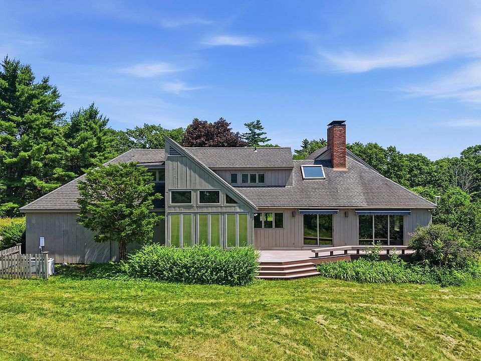 1st image of 29 Stiles Farm Road