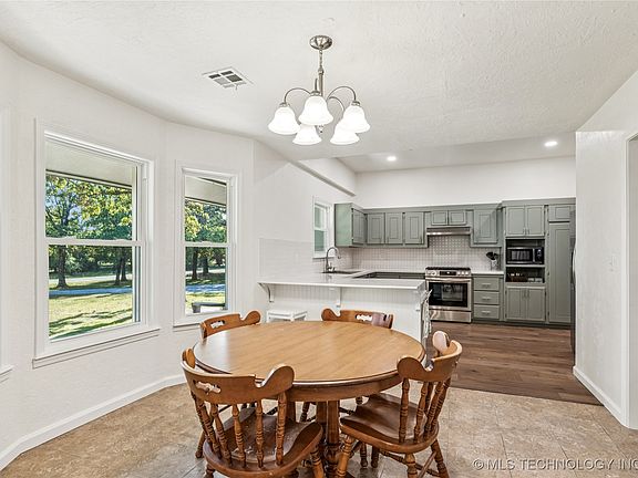 4th image of 2389 Timberlane Ridge Rd