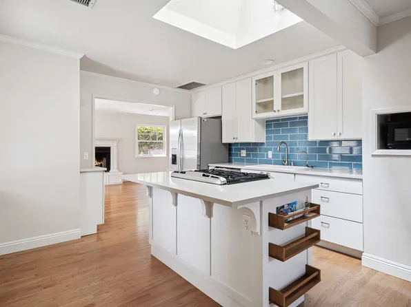 201 Los Alamos Ave, Santa Barbara, CA 93109