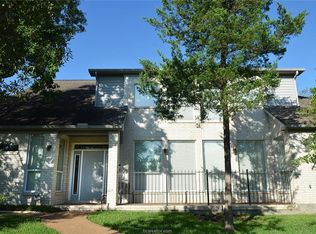 1315 Essex Grn, College Station, TX 77845