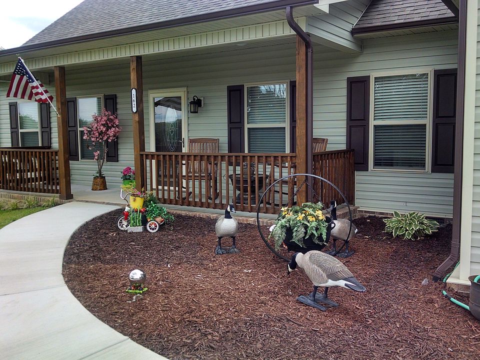 1st image of 162 Halls Meadow Ct