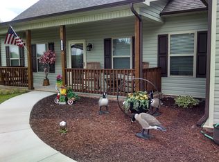 162 Halls Meadow Ct, Jonesborough, TN 37659