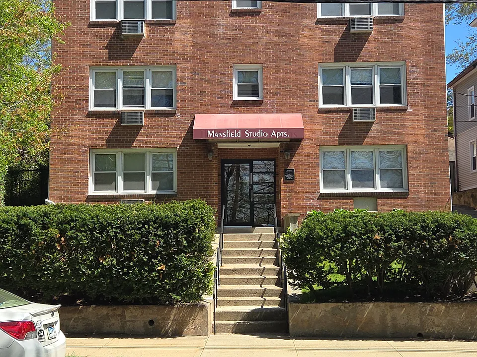 325 Mansfield St #A1