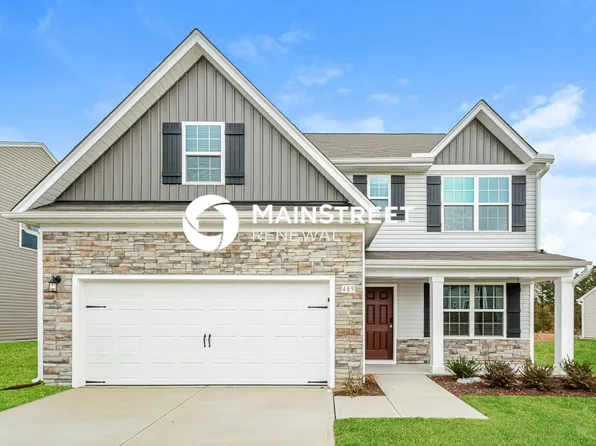 489 Turning Lake Dr, Zebulon, NC 27597