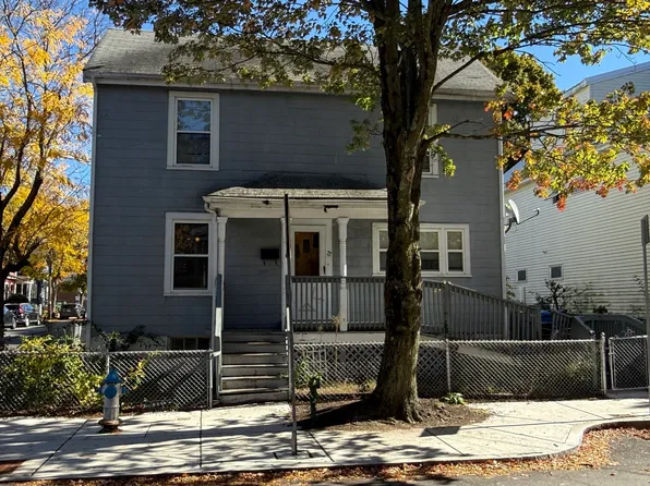 77 Montgomery St, Cambridge, MA 02140