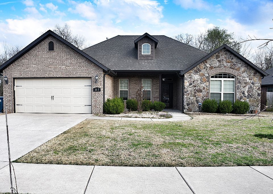 1st image of 3307 SW Briar Creek Ave