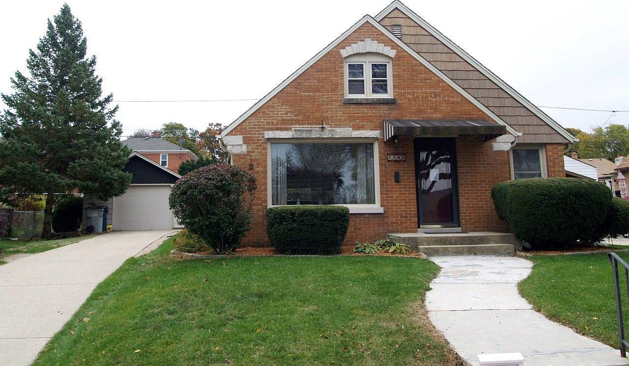 ③I.K.E 3547 W Ruskin St, Milwaukee, WI 53215 | Zillow