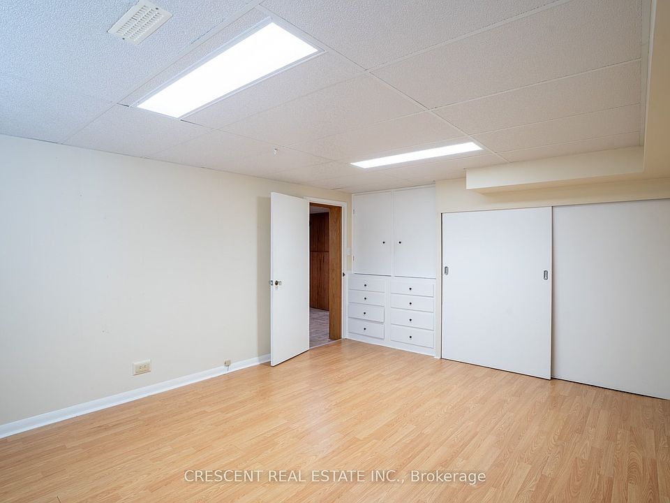 1st image of 14 Claymore Dr