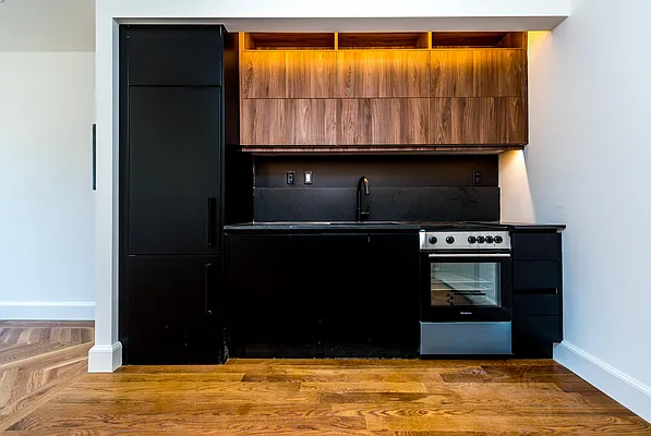 Rented by Nooklyn NYC LLC | media 85