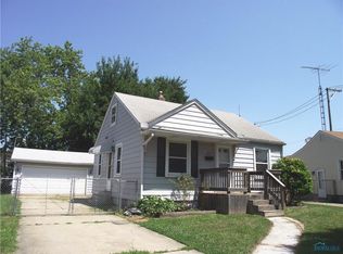 27 E Capistrano Ave, Toledo, OH 43612