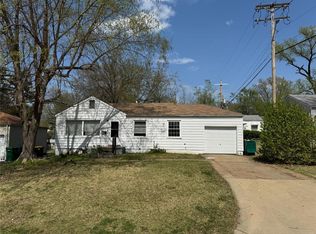 1127 Bakewell Dr, Saint Louis, MO