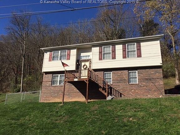 3rd image of 153 Riverview Dr