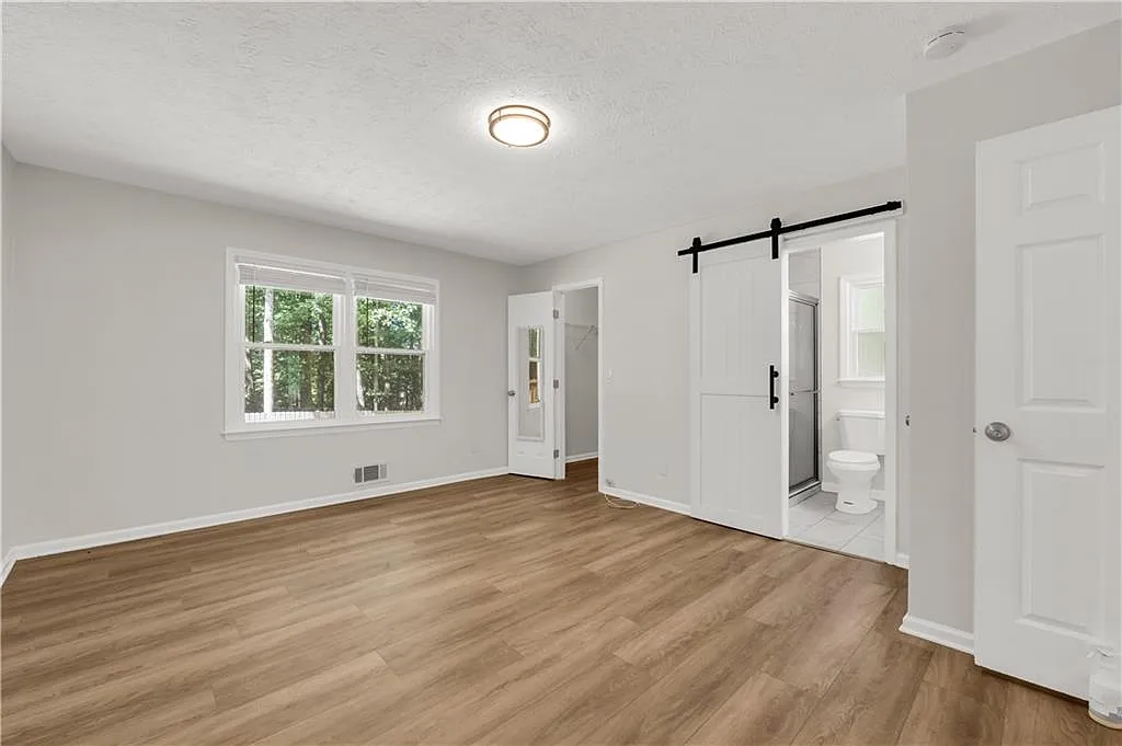 Building Photo - 5722 Port Dr