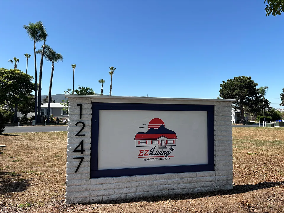 EZ Living Mobile Home Park
