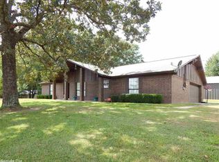 116 Washington Dr, Horatio, AR 71842