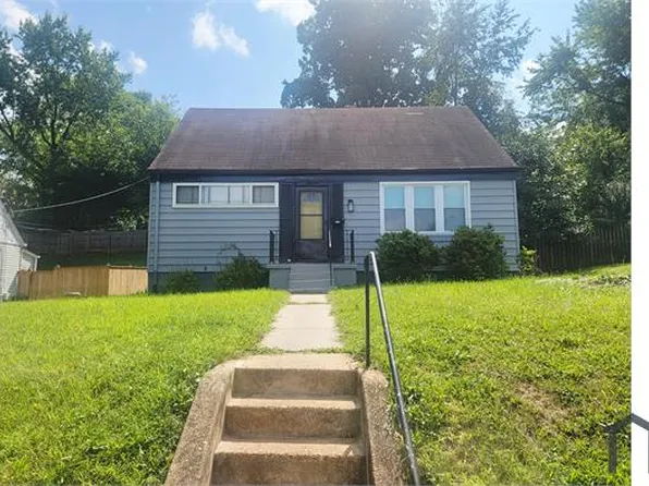829 Templecliff Rd, Pikesville, MD 21208