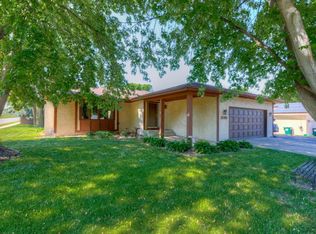 1220 49th Ave NE, Columbia Heights, MN 55421