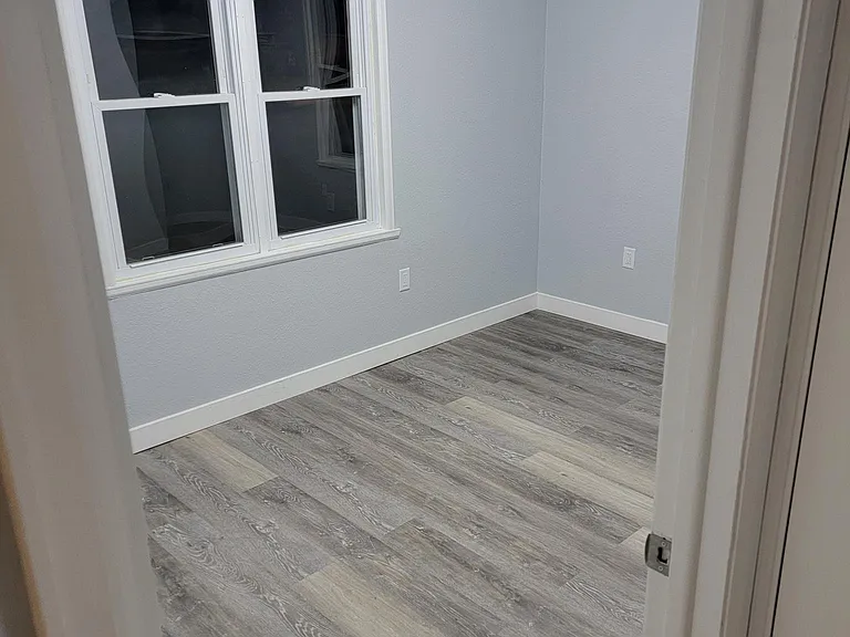 2417 SW Winterwood Ln — Photo 19