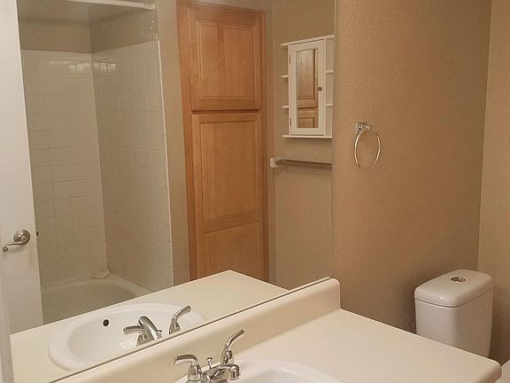 4th image of 240 S Old Litchfield Rd Unit 118