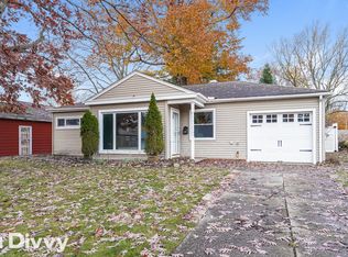 9444 Lynnhaven Rd, Parma Heights, OH 44130