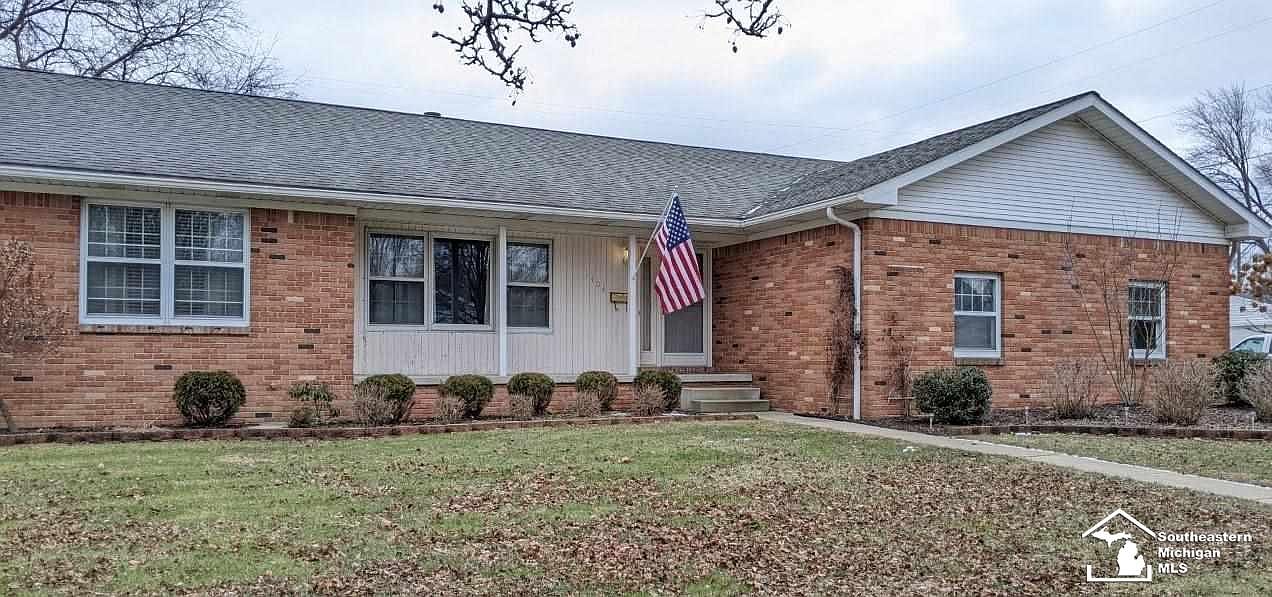 1404 Arbor Ave, Monroe, MI 48162 Zillow