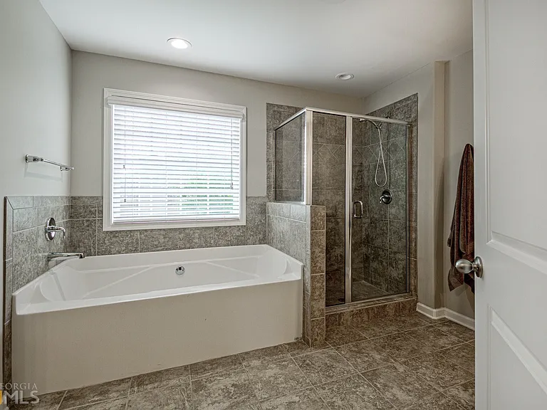 14 Alyssa Rd — Photo 12