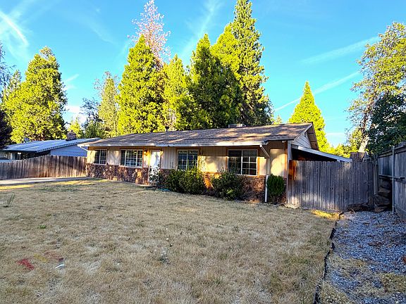 2nd image of 20211 Arrowood St