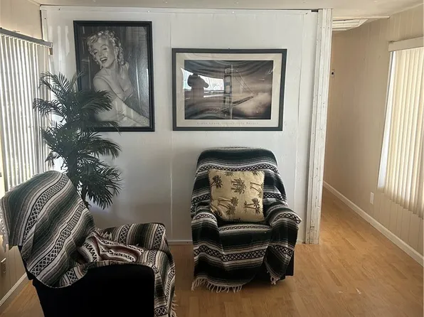 21425 S Avalon Blvd #16, Carson, CA 90745