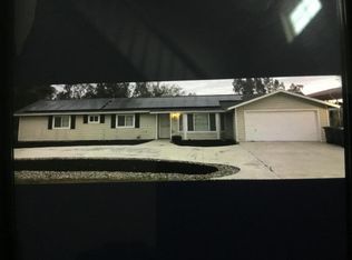 10480 9 1/2 Ave, Hanford, CA