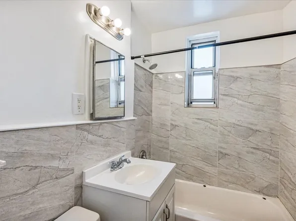 67-25 Dartmouth Street image 11 of 12