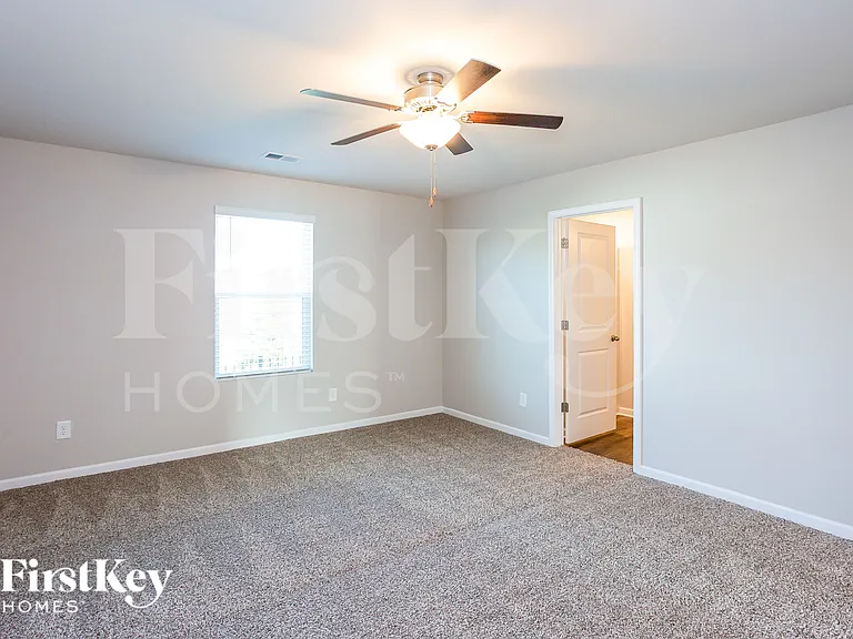 10724 Rivergate Dr NW — Photo 9