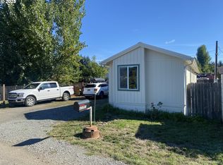 82891 Parker Ln, Dexter, OR 97431