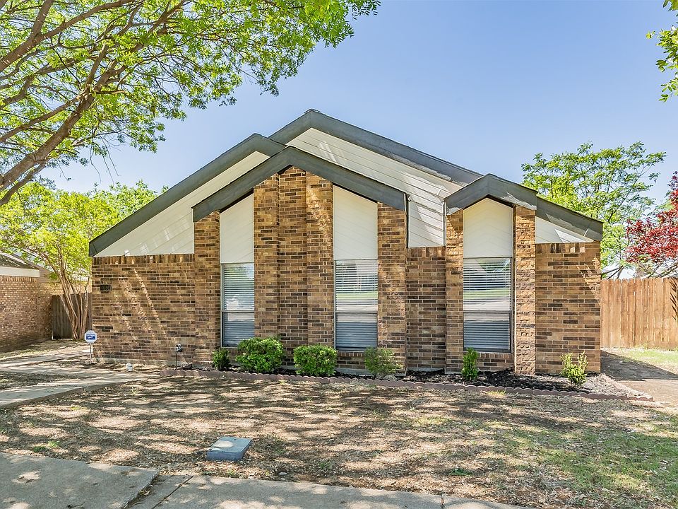 1st image of 4052 La Costa Ct
