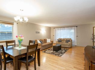 6449 N Range Line Rd, Glendale, WI 53209