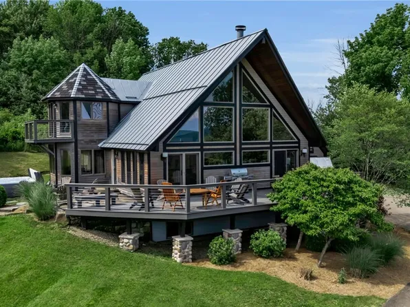 6605 Bracken Rd, Ellicottville, NY 14731