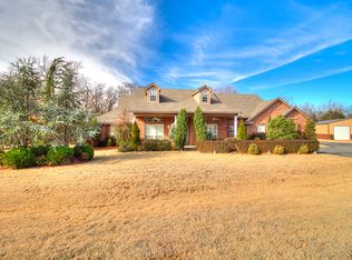 1423 Foxboro Ln, Blanchard, OK 73010