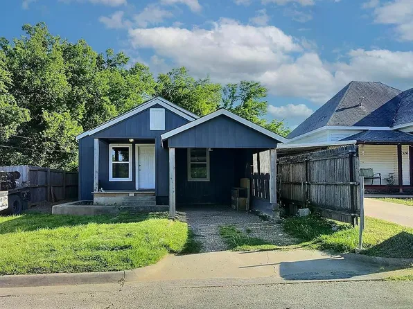 330 E Thompson St, Jacksboro, TX 76458