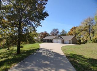 406 S Titus Ave, Excelsior Springs, MO 64024