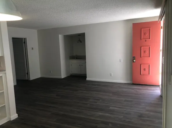 11849 Goshen Ave APT 2, Los Angeles, CA 90049