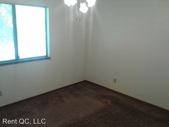 3rd image of 5202 25th Avenue Ct APT 5