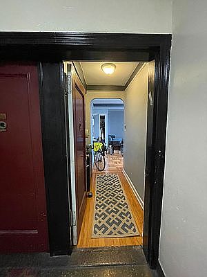 2nd image of 909 E 29th St APT 5C