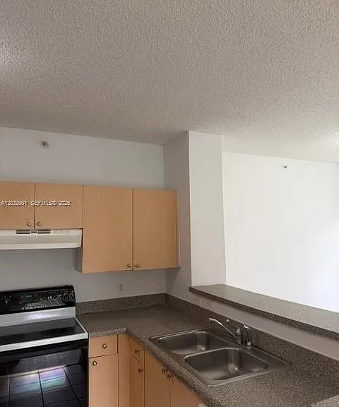 8030 N Nob Hill Rd #102 — Photo 10