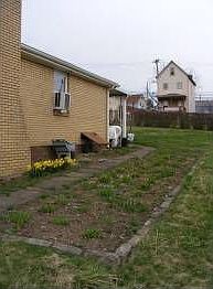 side garden
