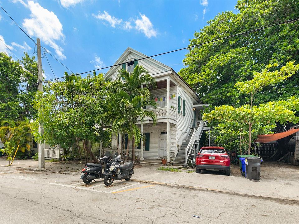 1st image of 646 William St